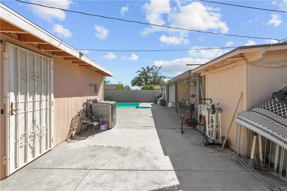 332 W 11th Street Perris, CA 92570