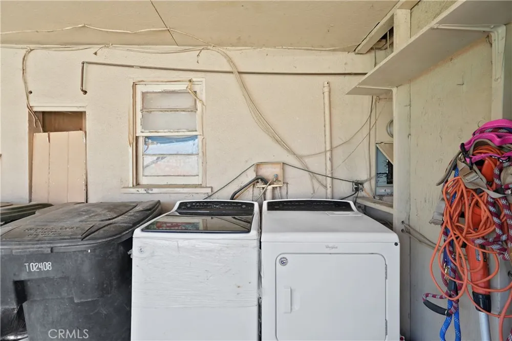 332 W 11th Street Perris, CA 92570