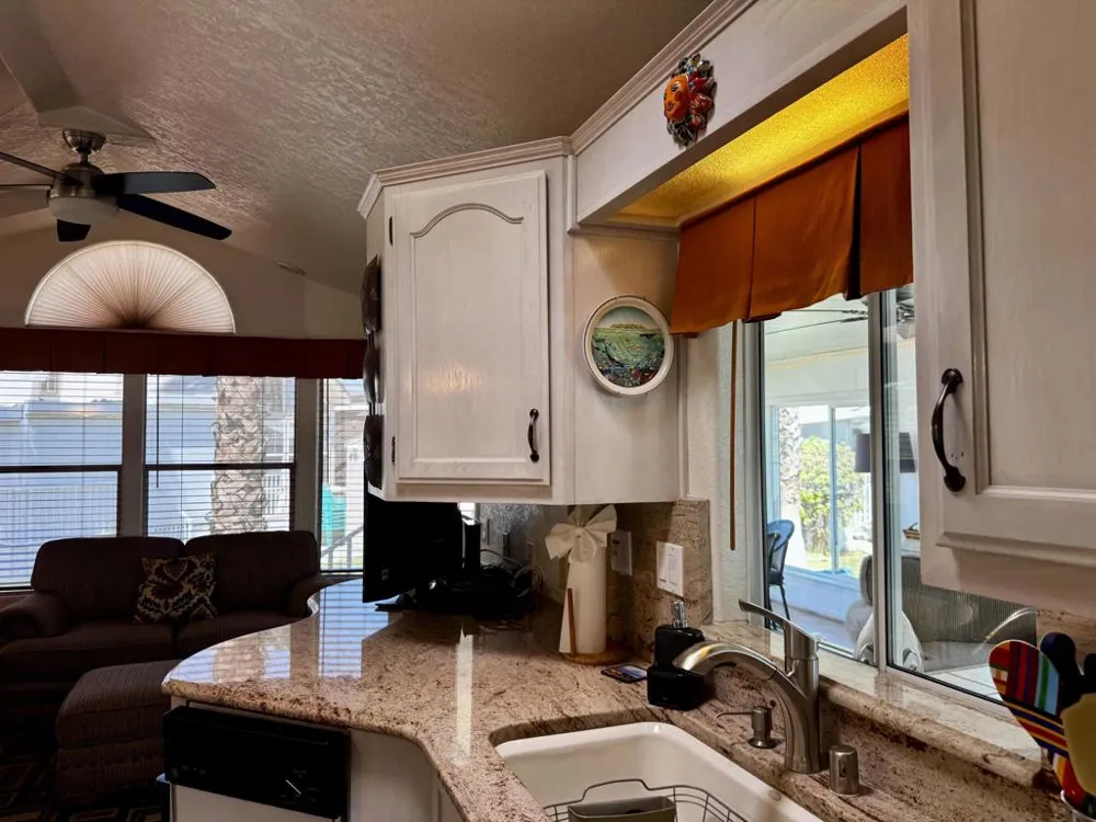 84136 Avenue 44 #202 Indio, CA 92203