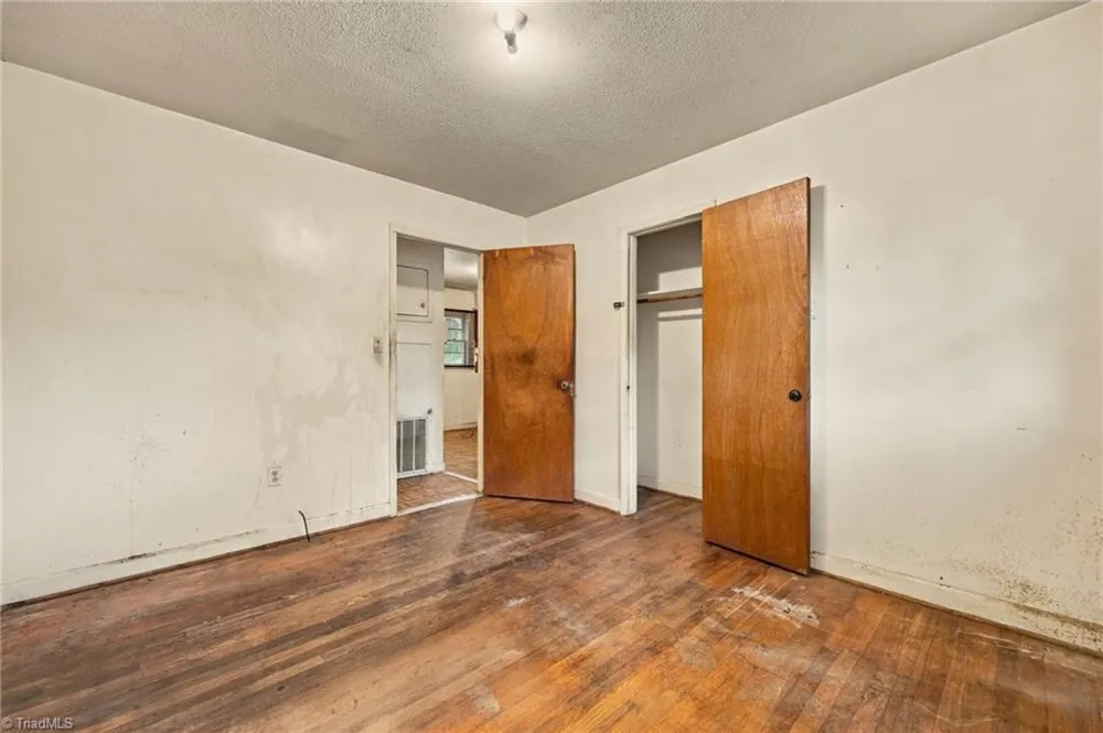 302 E 17th Street Scotland Neck, NC 27874