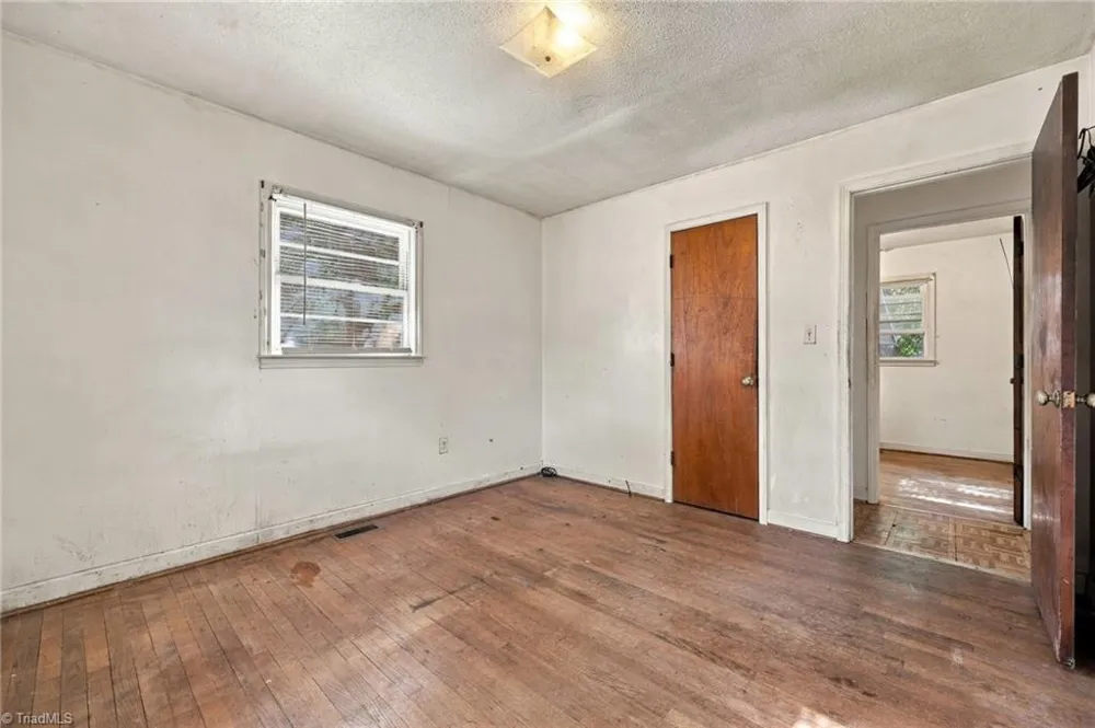 302 E 17th Street Scotland Neck, NC 27874