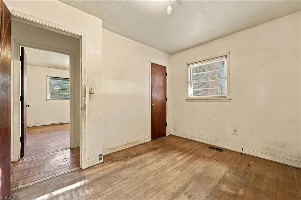 302 E 17th Street Scotland Neck, NC 27874