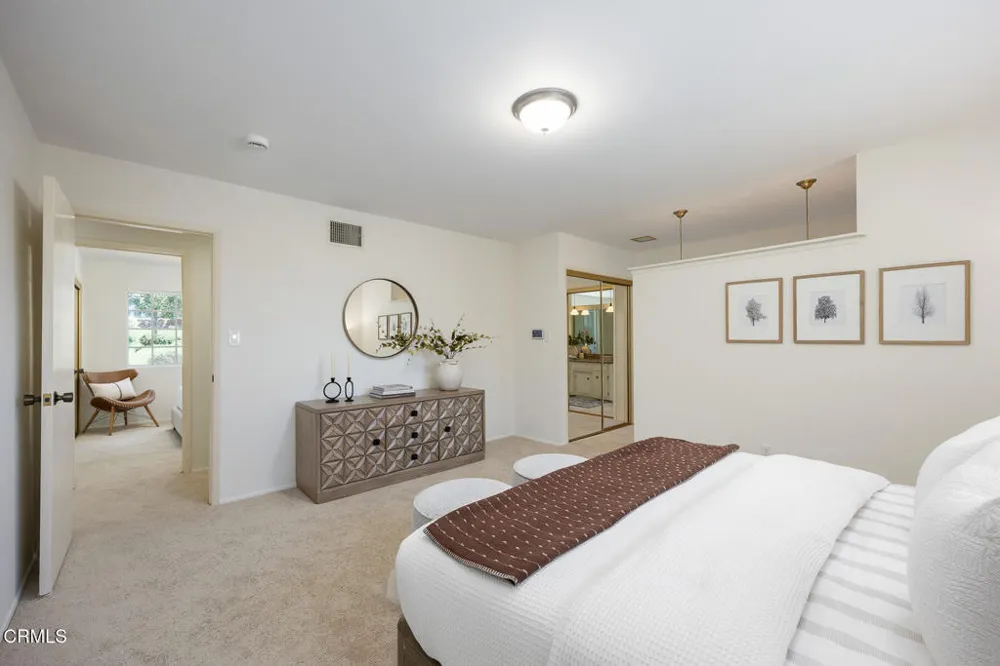 148 W Bonita Avenue Sierra Madre, CA 91024