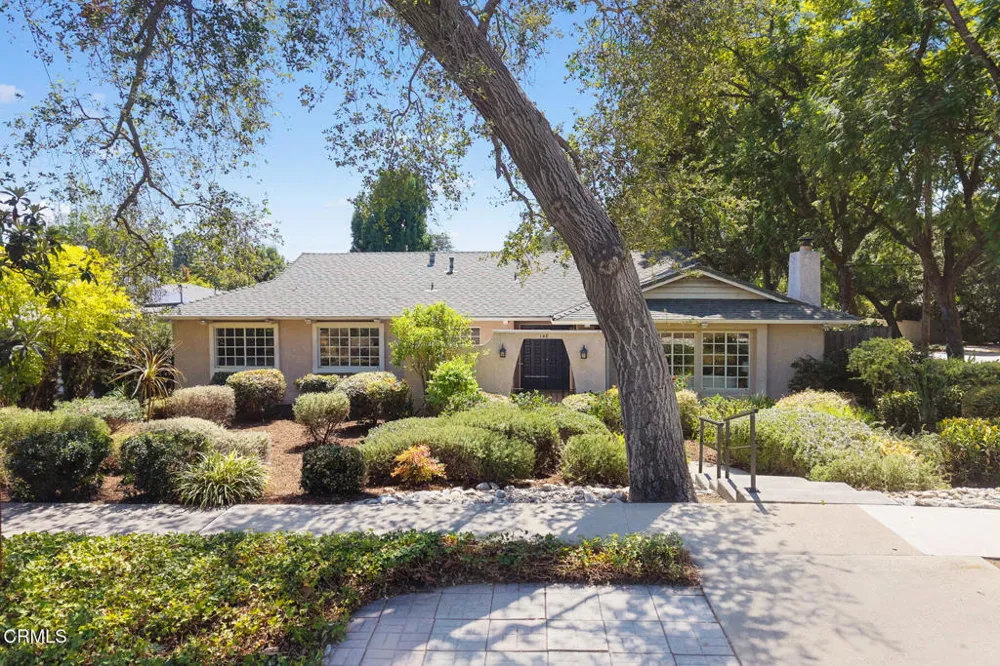 148 W Bonita Avenue Sierra Madre, CA 91024