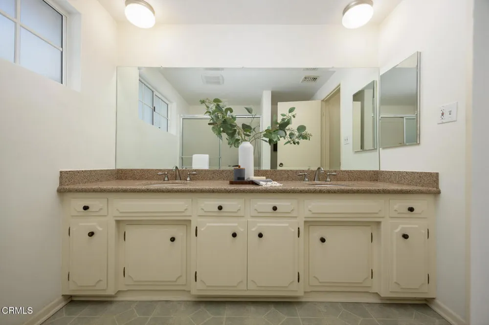 148 W Bonita Avenue Sierra Madre, CA 91024