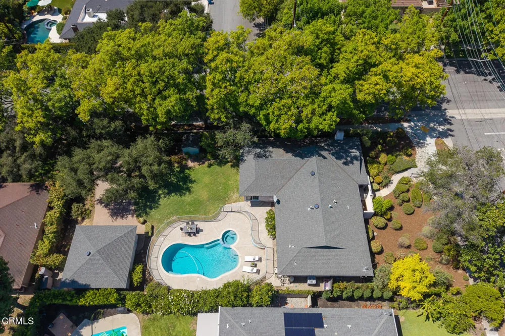 148 W Bonita Avenue Sierra Madre, CA 91024