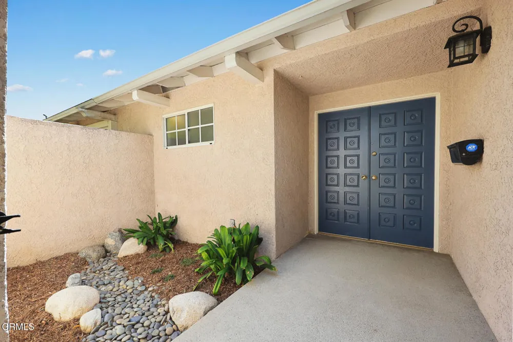 148 W Bonita Avenue Sierra Madre, CA 91024
