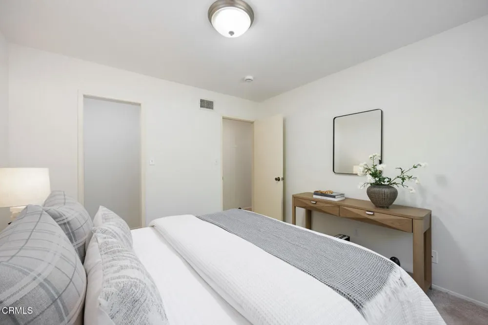 148 W Bonita Avenue Sierra Madre, CA 91024