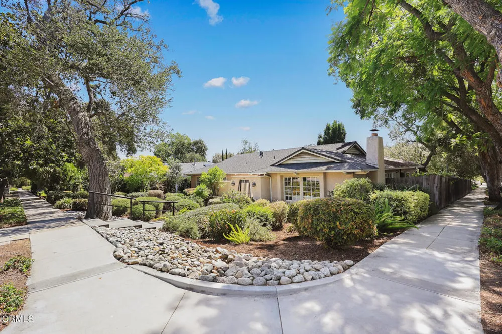 148 W Bonita Avenue Sierra Madre, CA 91024