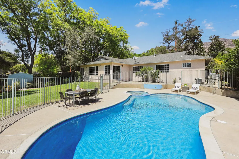 148 W Bonita Avenue Sierra Madre, CA 91024