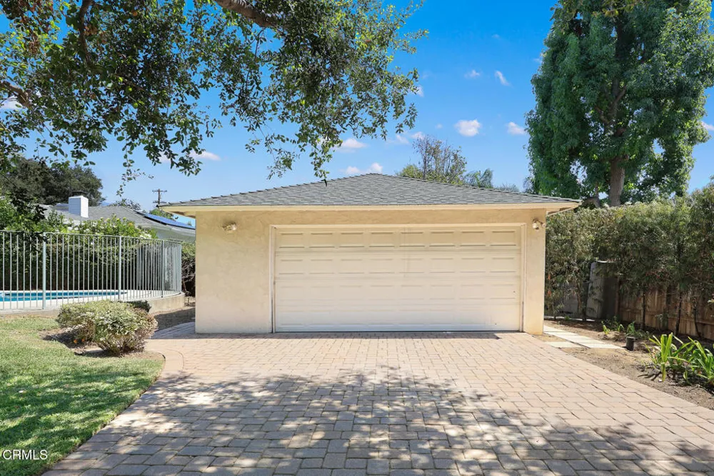148 W Bonita Avenue Sierra Madre, CA 91024