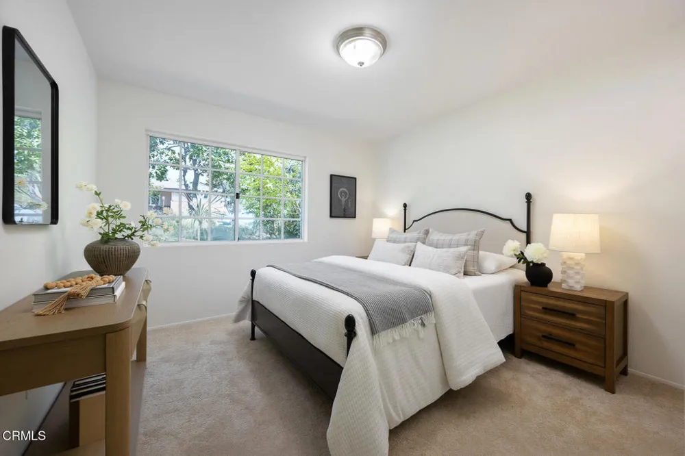 148 W Bonita Avenue Sierra Madre, CA 91024