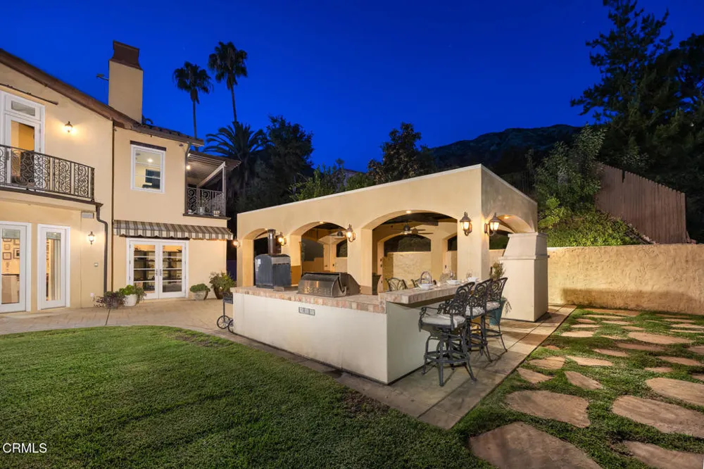 574 Camillo Road Sierra Madre, CA 91024