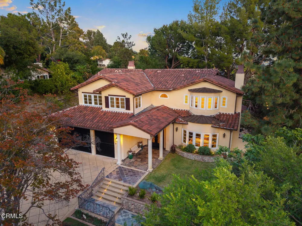 574 Camillo Road Sierra Madre, CA 91024