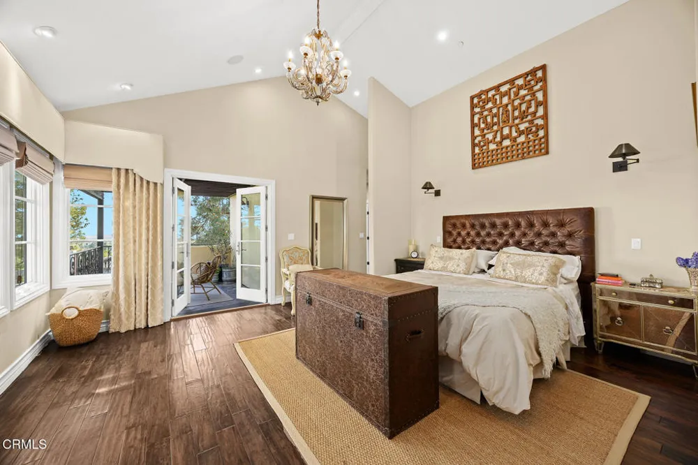 574 Camillo Road Sierra Madre, CA 91024
