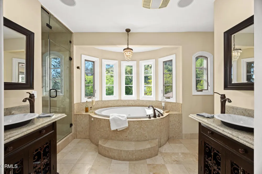 574 Camillo Road Sierra Madre, CA 91024