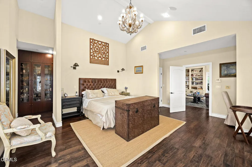 574 Camillo Road Sierra Madre, CA 91024