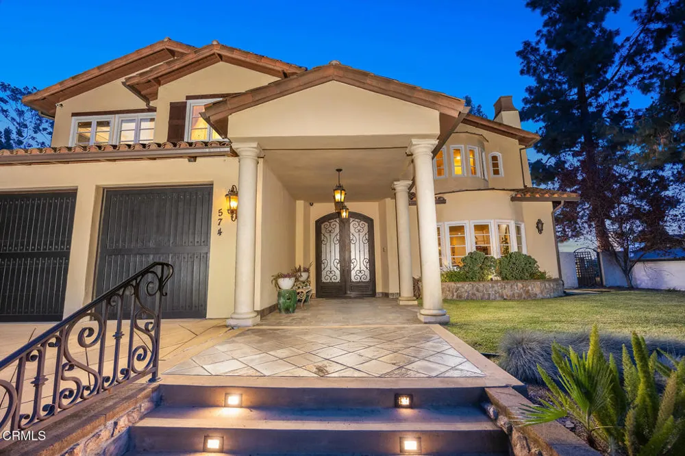 574 Camillo Road Sierra Madre, CA 91024