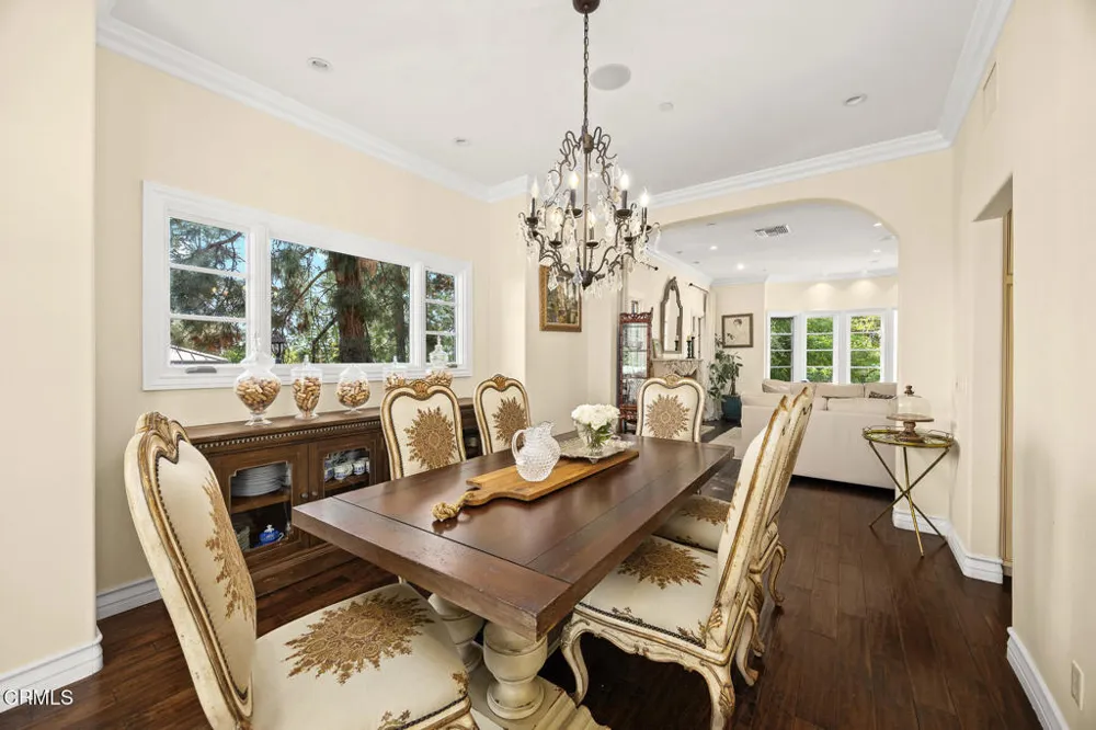 574 Camillo Road Sierra Madre, CA 91024