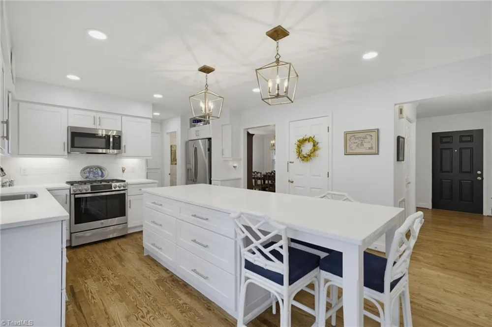 2111 Gate Post Drive Greensboro, NC 27455