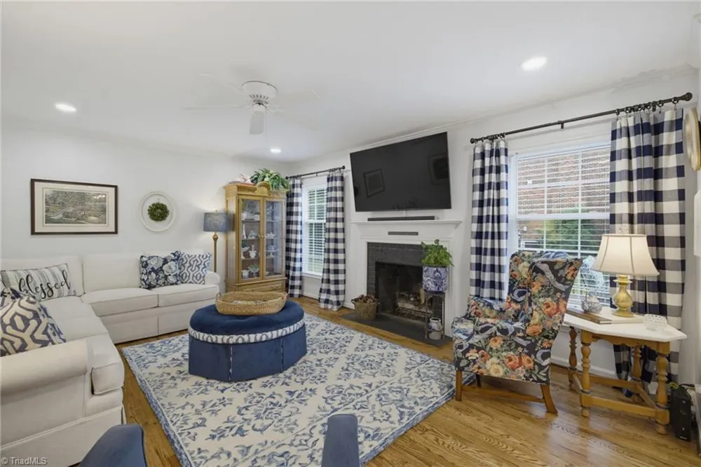 2111 Gate Post Drive Greensboro, NC 27455