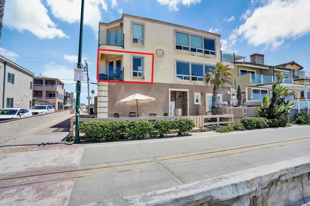 3243 Ocean Front Walk #1 San Diego, CA 92109
