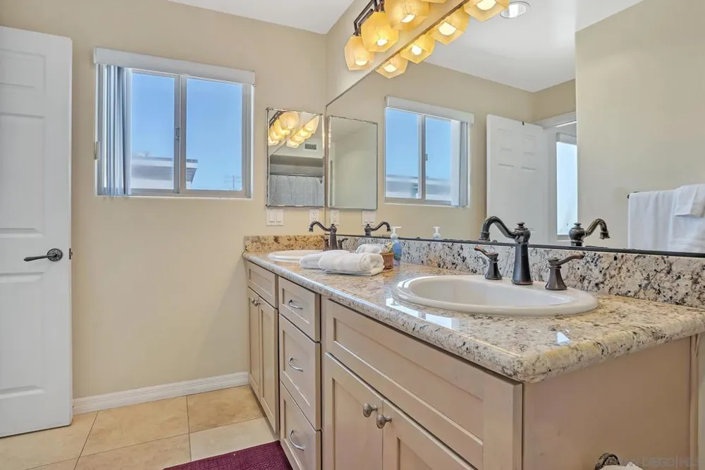 3243 Ocean Front Walk #1 San Diego, CA 92109