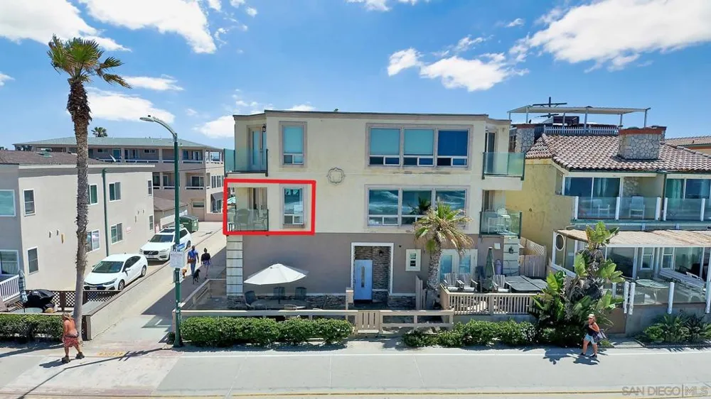 3243 Ocean Front Walk #1 San Diego, CA 92109