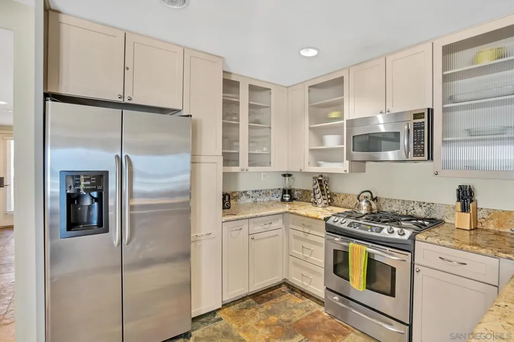3243 Ocean Front Walk #1 San Diego, CA 92109