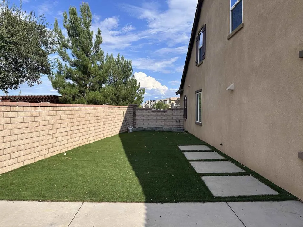 30521 Green Vista Menifee, CA 92584
