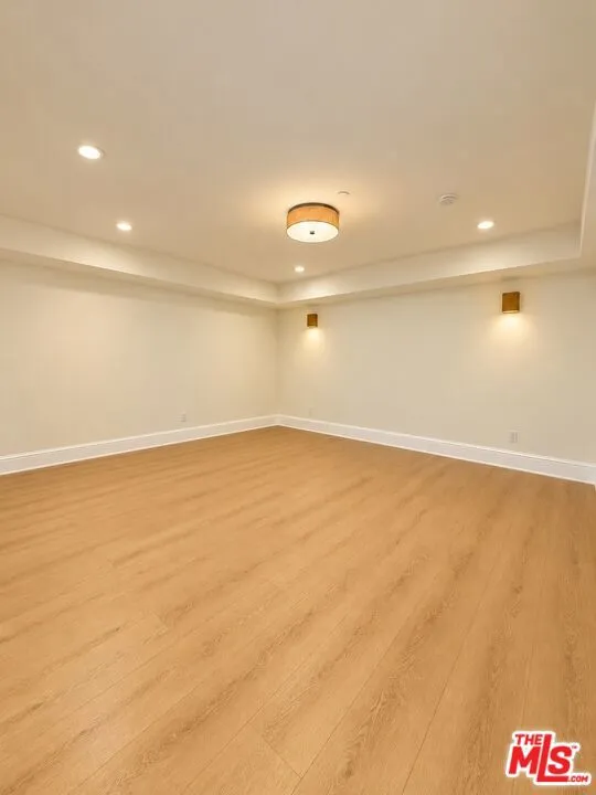 16625 Calle Haleigh Los Angeles, CA 90272