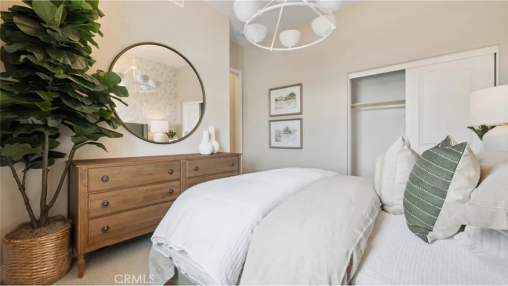 24556 Camino Canoa Valencia, CA 91354