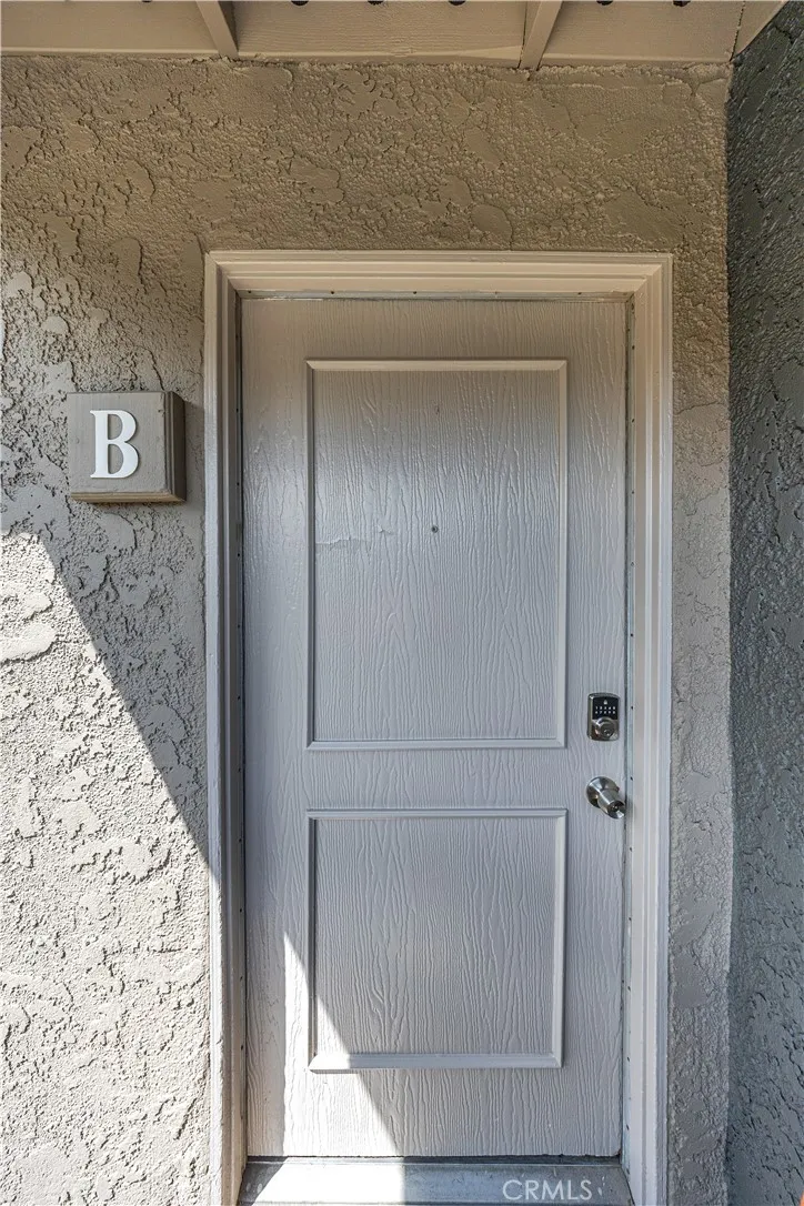 2801 S Fairview St #B Santa Ana, CA 92704