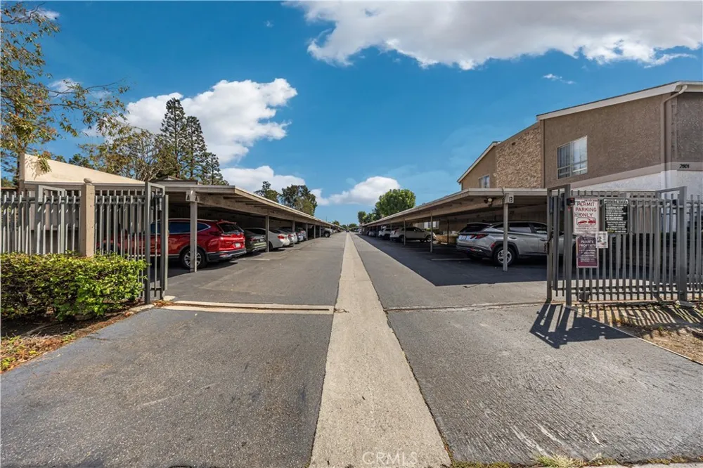 2801 S Fairview St #B Santa Ana, CA 92704
