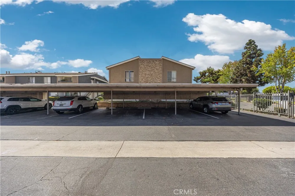 2801 S Fairview St #B Santa Ana, CA 92704
