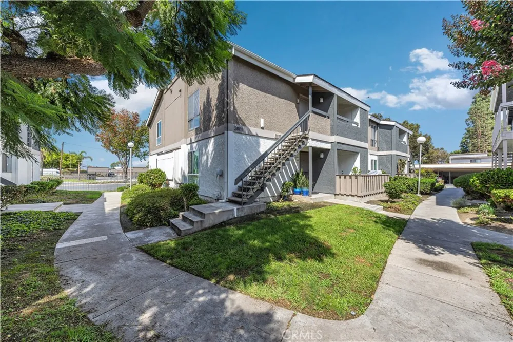 2801 S Fairview St #B Santa Ana, CA 92704