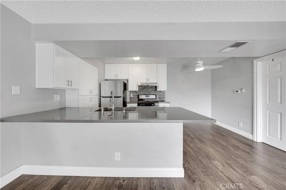 2801 S Fairview St #B Santa Ana, CA 92704
