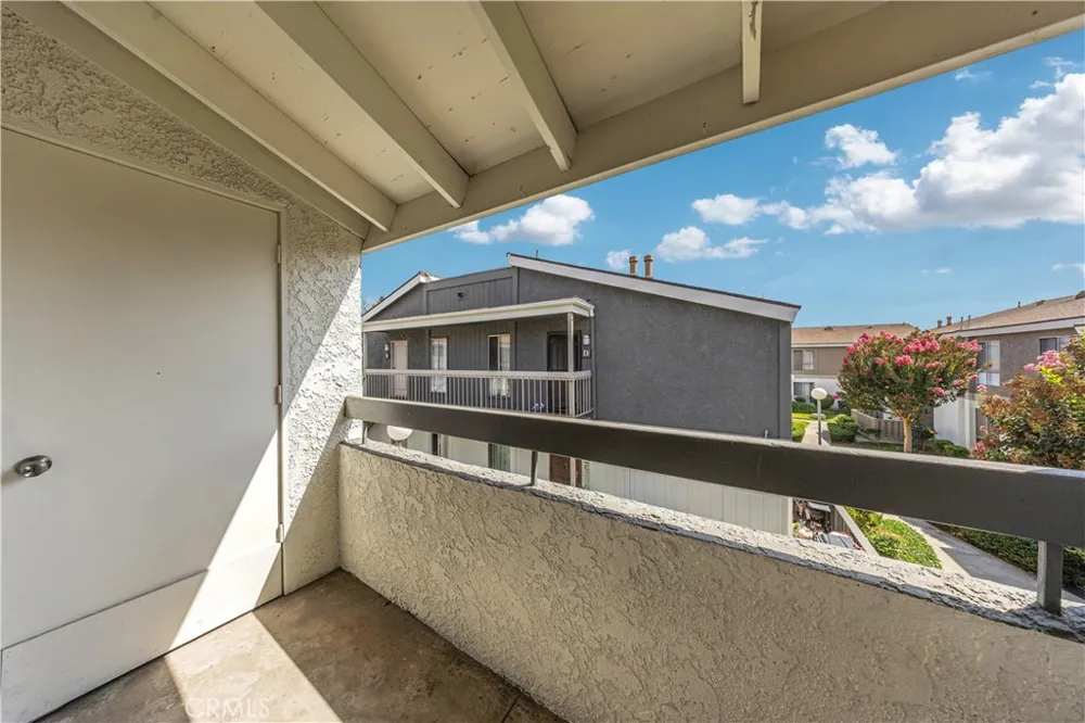 2801 S Fairview St #B Santa Ana, CA 92704