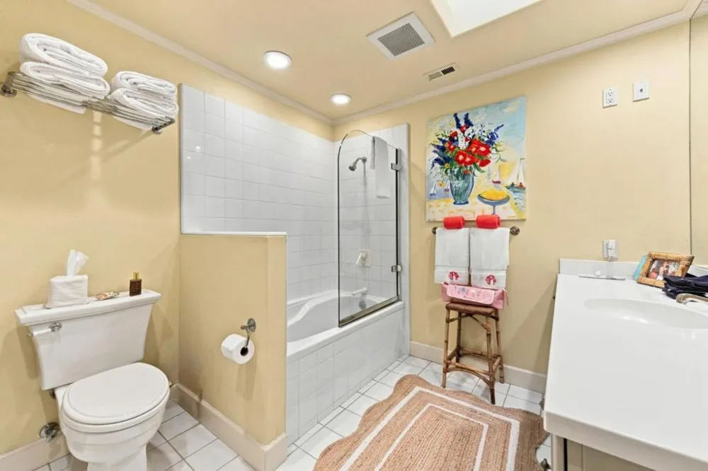 1252 Sharon Park Drive Menlo Park, CA 94025