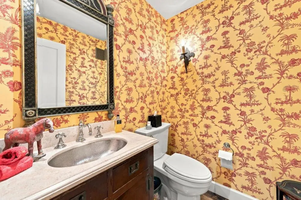 1252 Sharon Park Drive Menlo Park, CA 94025