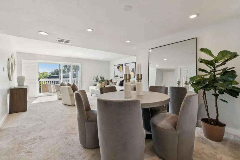 675 Sharon Park #307 Menlo Park, CA 94025