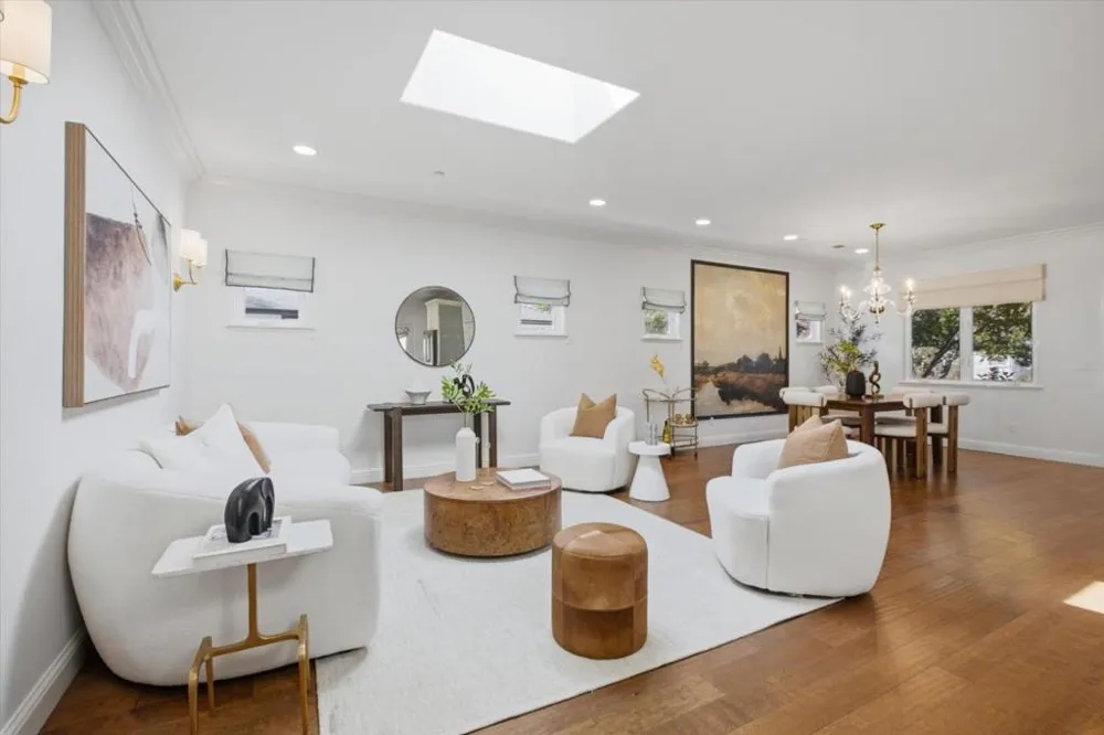 3494 Hoover Street Redwood City, CA 94063