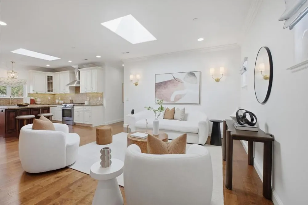 3494 Hoover Street Redwood City, CA 94063