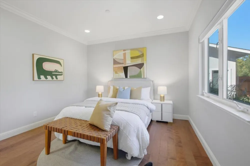 3494 Hoover Street Redwood City, CA 94063