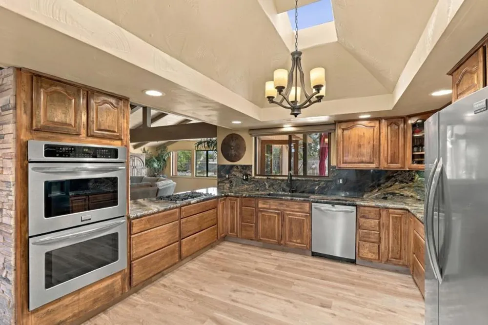 400 Donald Drive Hollister, CA 95023