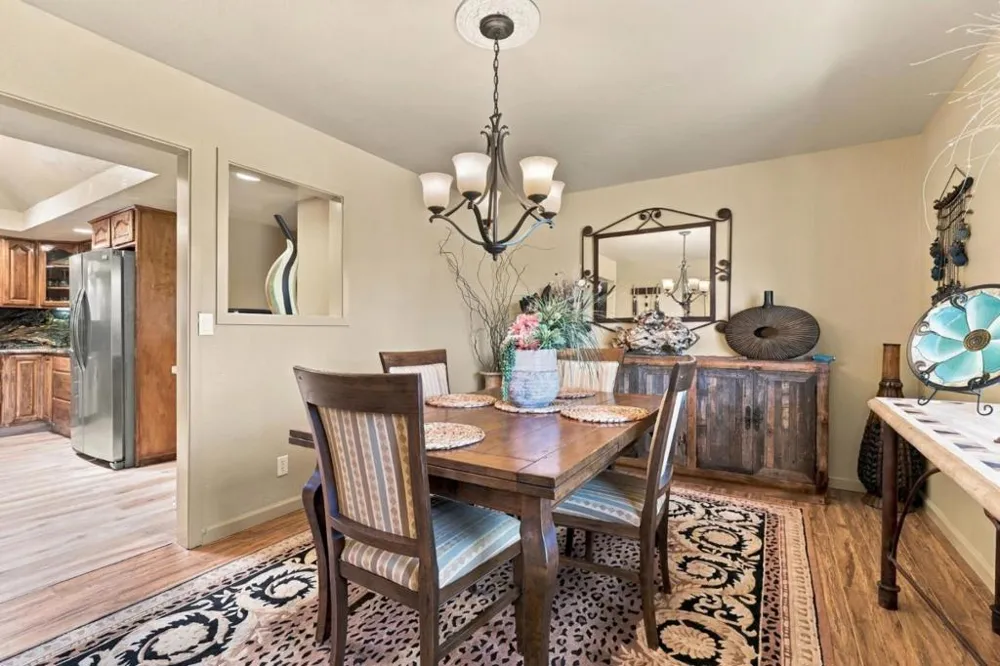 400 Donald Drive Hollister, CA 95023