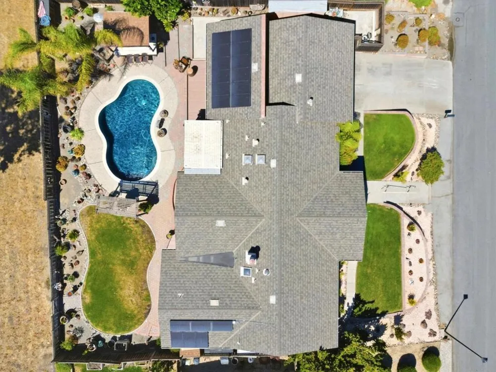 400 Donald Drive Hollister, CA 95023