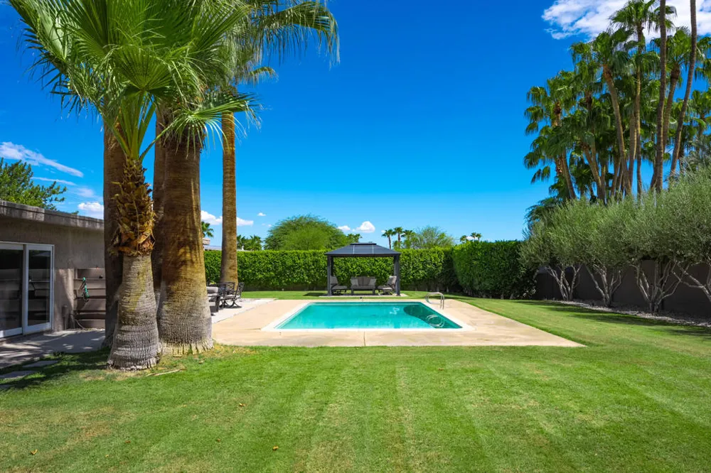 355 W Chino Canyon Road Palm Springs, CA 92262