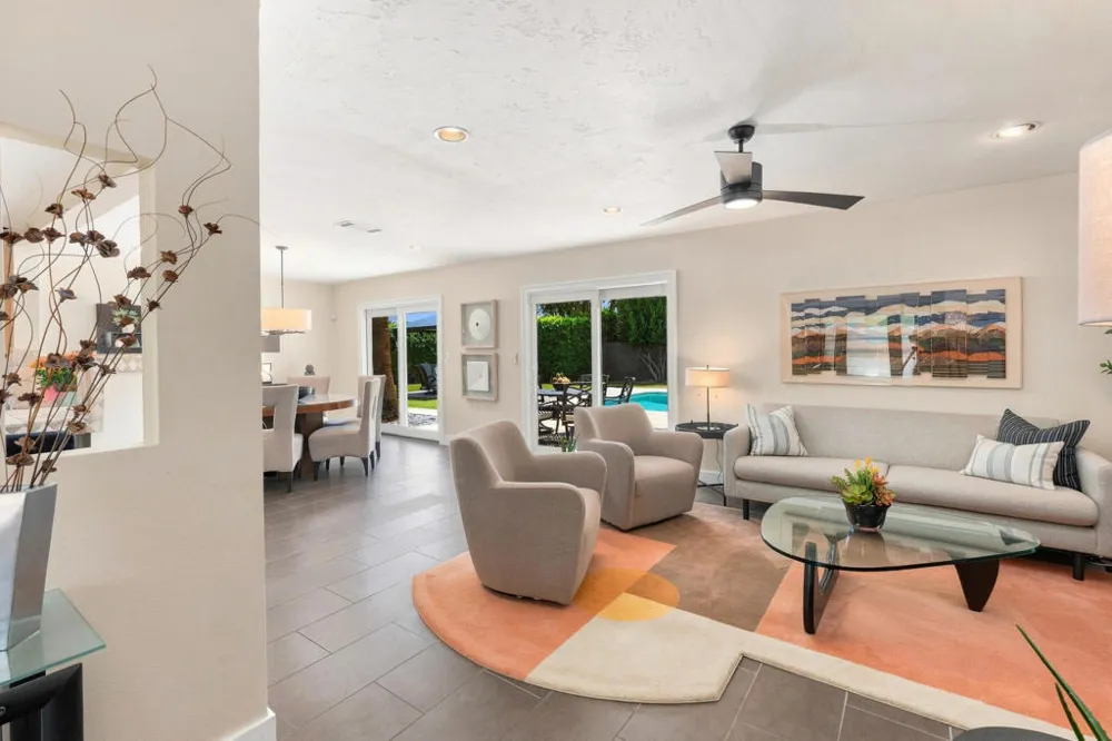 355 W Chino Canyon Road Palm Springs, CA 92262