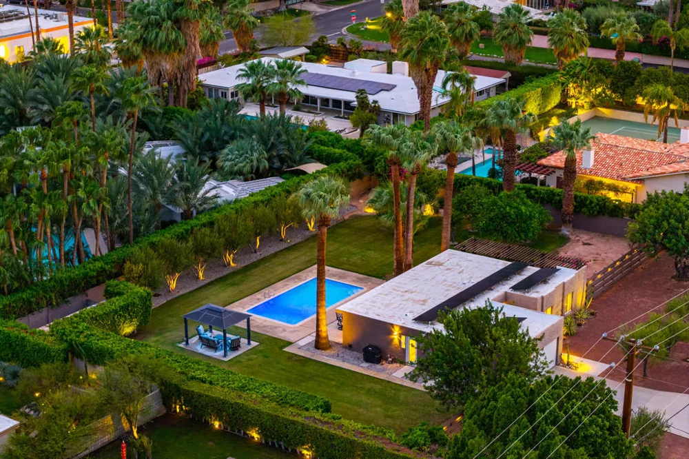 355 W Chino Canyon Road Palm Springs, CA 92262